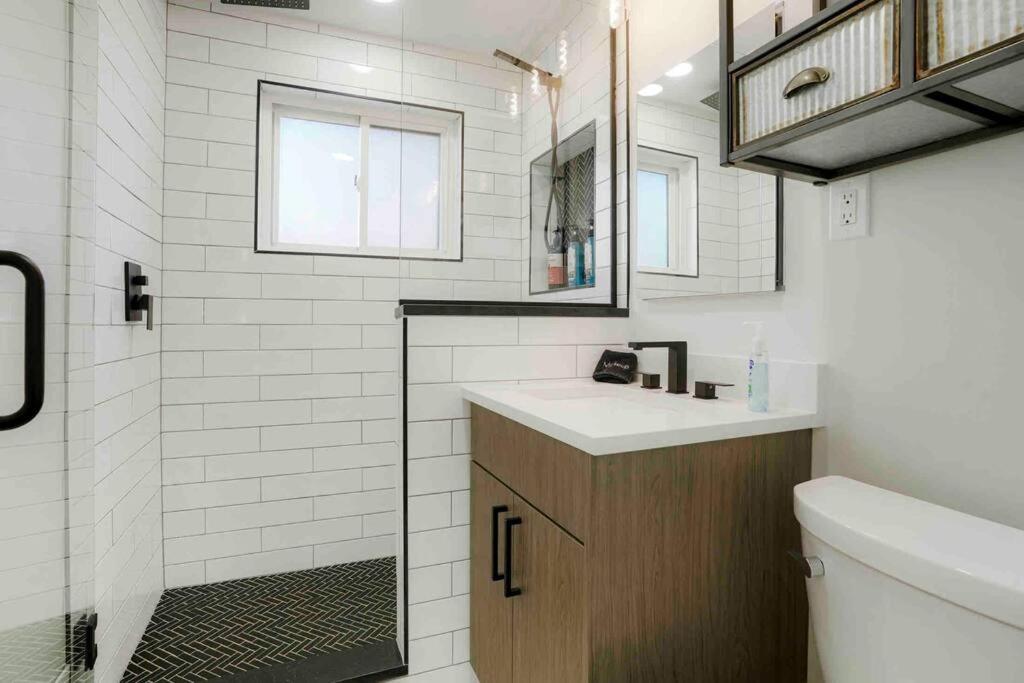 Sleeps 16 - 15 Min/Downtown, 10 Min/Medical Center Villa Aurora Luaran gambar