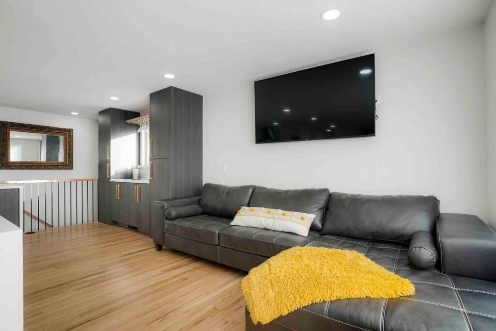 Sleeps 16 - 15 Min/Downtown, 10 Min/Medical Center Villa Aurora Luaran gambar